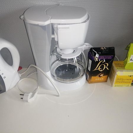 Chambre Dans Appartement A Ніор Екстер'єр фото